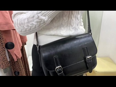 ❤️ Masturbarea în public a tinerei târfe FeralBerry cu un dildo în cabina de probă ❤️ at us ro.rionews.top ﹏
