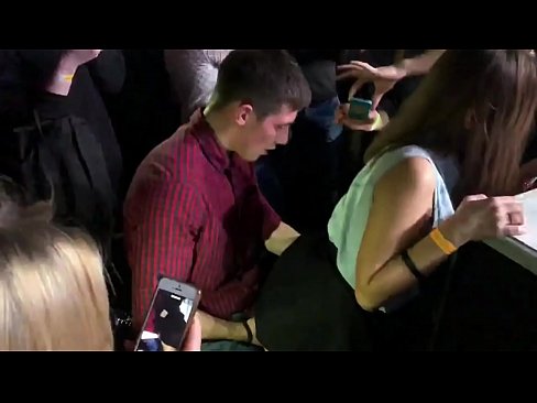 ❤️ Sex real într-un club de noapte rusesc. O rusoaică de 18 ani în anus și vagin futută într-un club de noapte ❤️ at us ro.rionews.top ﹏